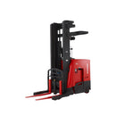 7500 Apilador Reach con operador de pie, posición universal